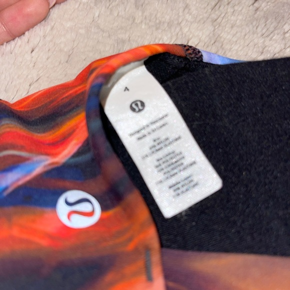 Lululemon Luxtreme Energy Bra (size 4) - Picture 3 of 3
